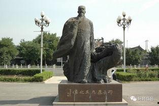 邢侗公园吃瓜,清凉一夏,共享瓜趣时光