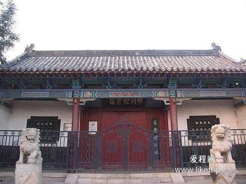 邢侗公园吃瓜,清凉一夏,共享瓜趣时光